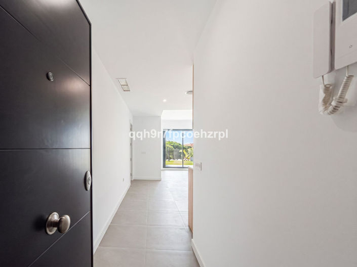 Image No.33-2 Bed Apartment for sale