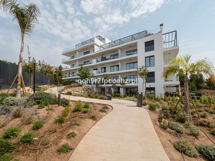 Image No.40-2 Bed Apartment for sale