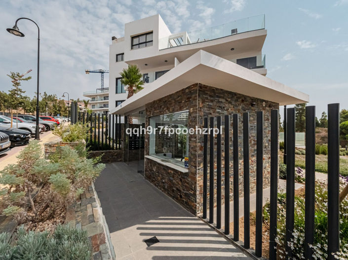 Image No.51-2 Bed Apartment for sale