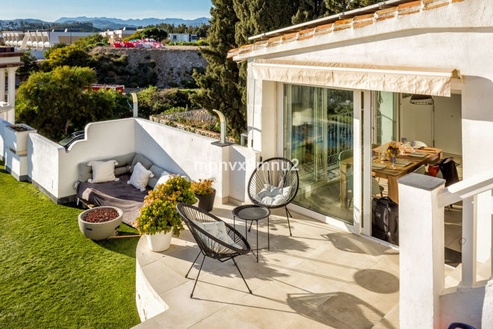 Image No.19-5 Bed Villa for sale