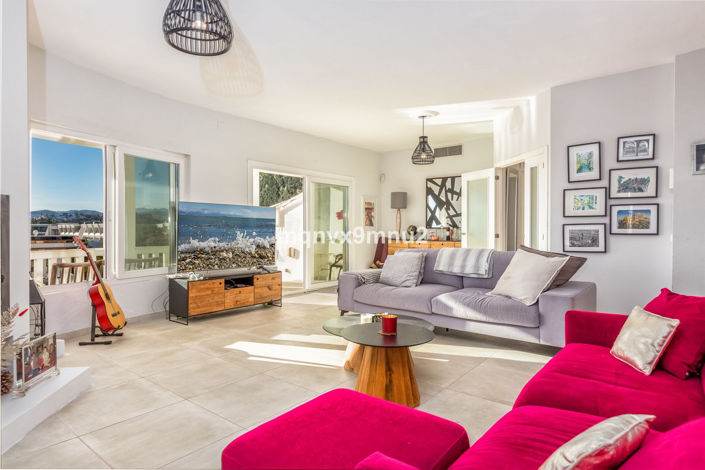Image No.20-5 Bed Villa for sale