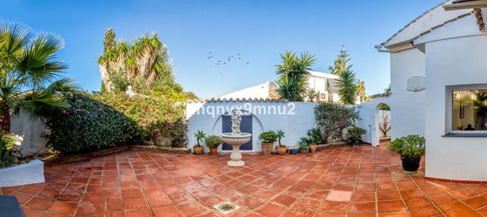 Image No.22-5 Bed Villa for sale