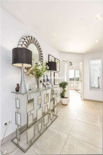 Image No.25-5 Bed Villa for sale