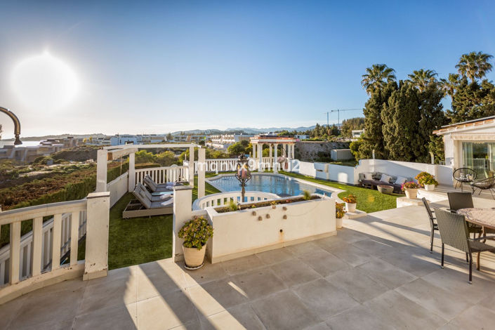 Image No.5-5 Bed Villa for sale