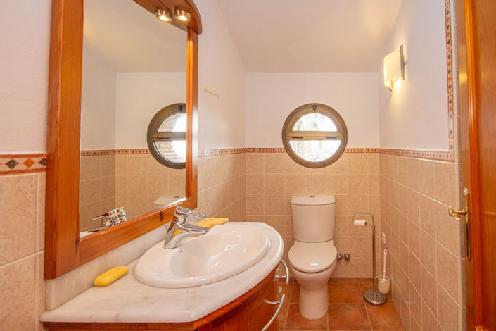 Image No.14-3 Bed Villa for sale