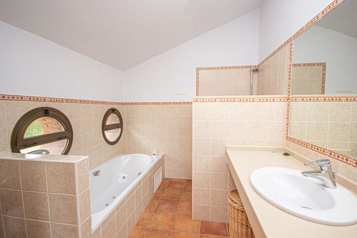 Image No.16-3 Bed Villa for sale