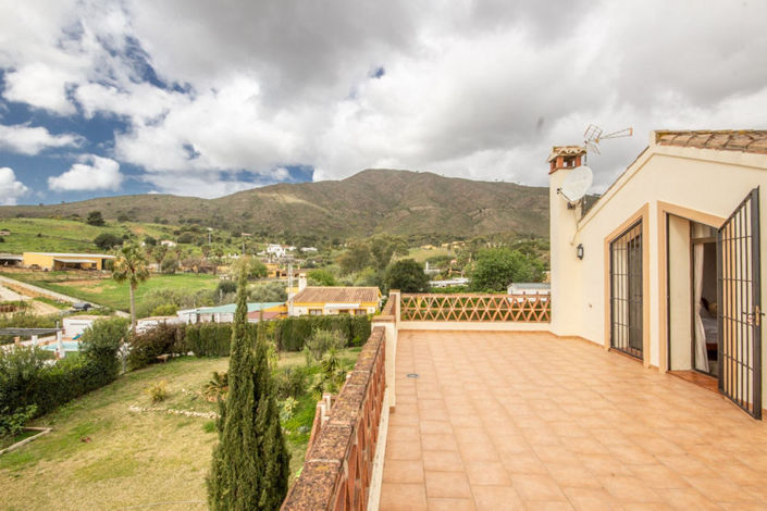Image No.21-3 Bed Villa for sale