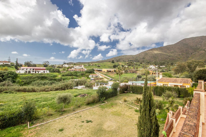 Image No.22-3 Bed Villa for sale