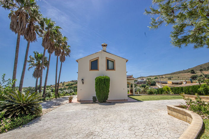 Image No.28-3 Bed Villa for sale