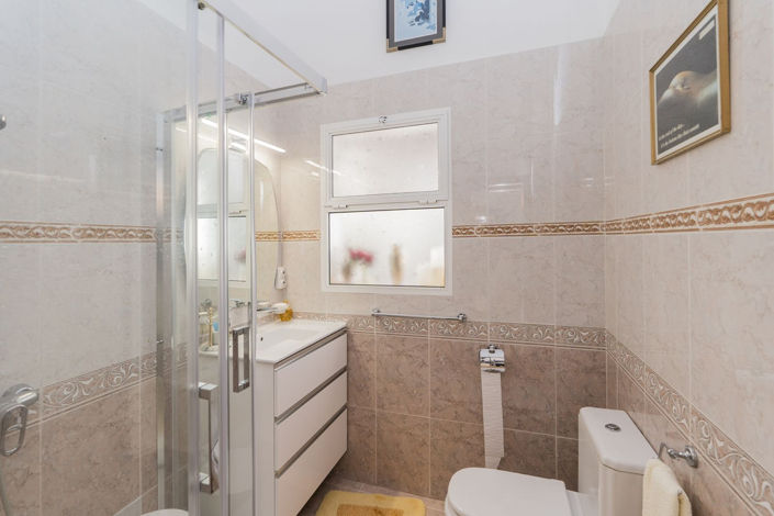 Image No.29-4 Bed Villa for sale