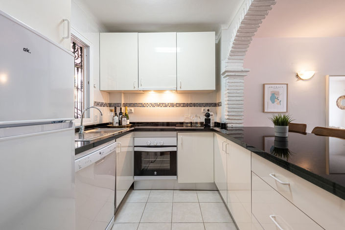 Image No.7-3 Bed Apartment for sale