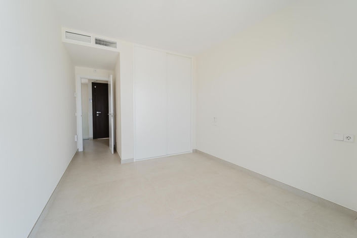 Image No.28-4 Bed Villa for sale