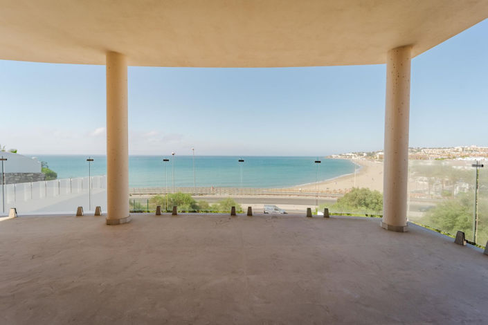 Image No.30-4 Bed Villa for sale