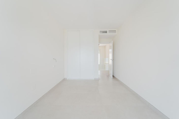 Image No.32-4 Bed Villa for sale