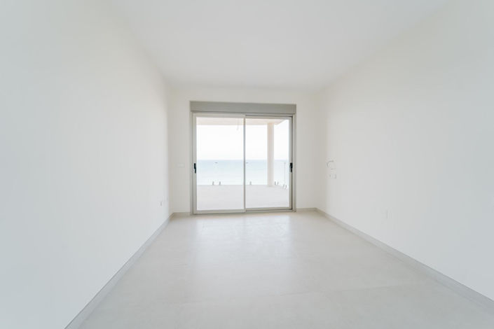 Image No.33-4 Bed Villa for sale