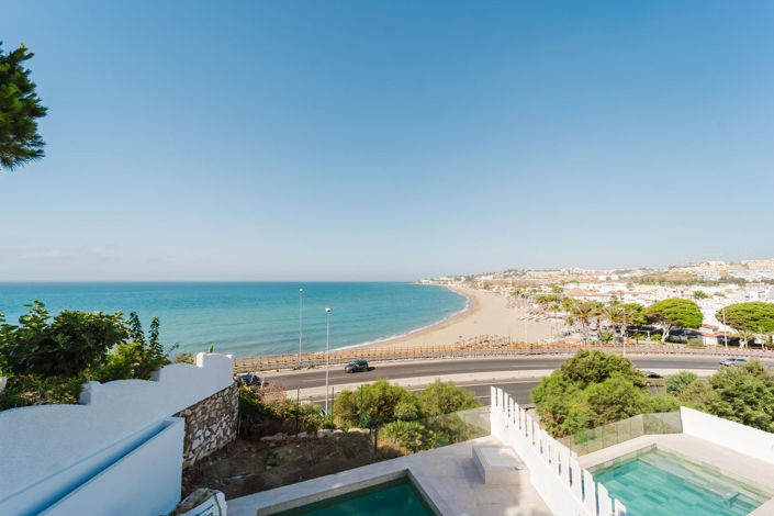Image No.2-3 Bed Villa for sale