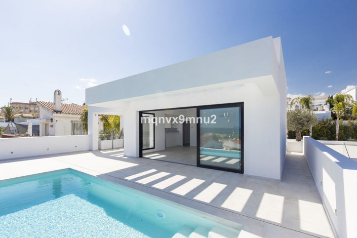 Image No.35-3 Bed Villa for sale