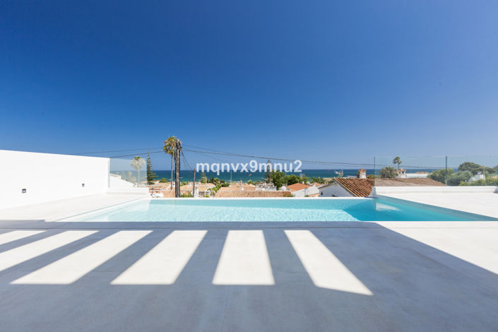 Image No.37-3 Bed Villa for sale