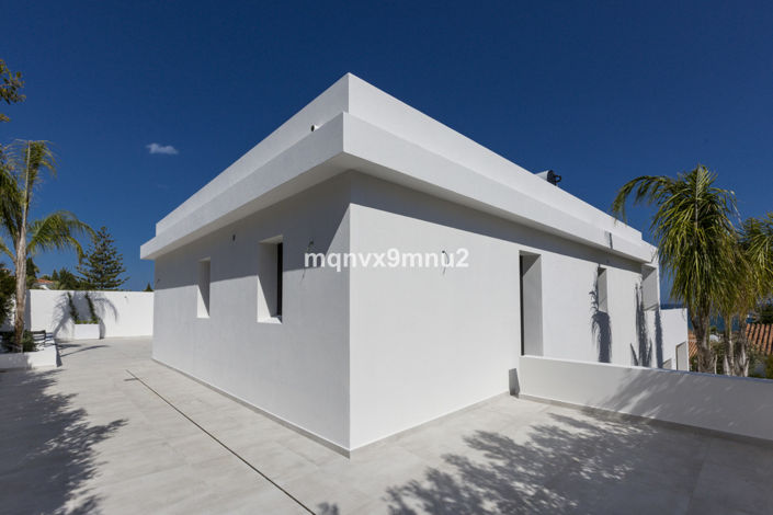 Image No.59-3 Bed Villa for sale