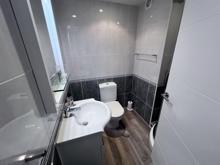 Image No.18-2 Bed Apartment for sale