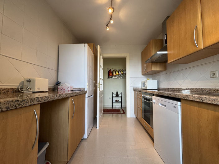 Image No.8-3 Bed Apartment for sale