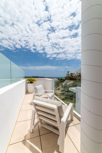 Image No.28-3 Bed Apartment for sale