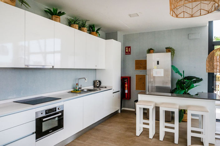 Image No.41-3 Bed Apartment for sale
