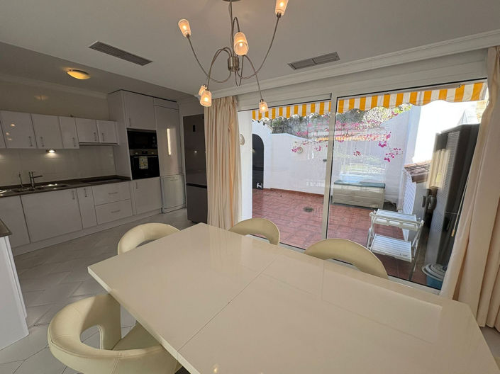 Image No.19-3 Bed Semi-Detached for sale
