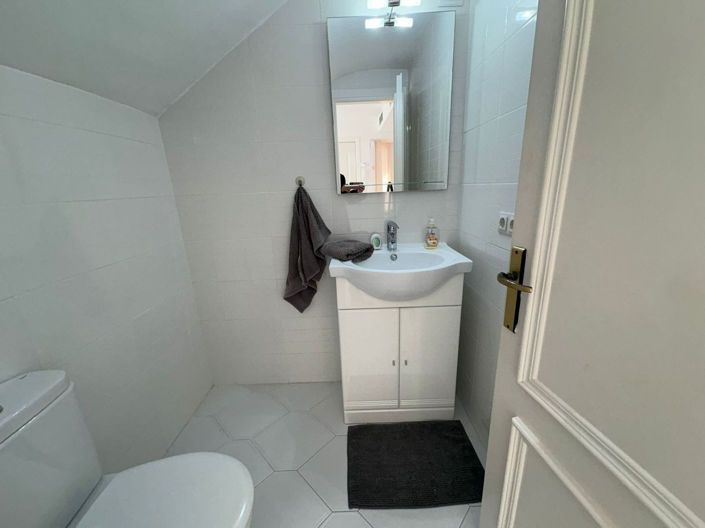 Image No.23-3 Bed Semi-Detached for sale