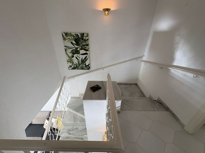 Image No.24-3 Bed Semi-Detached for sale