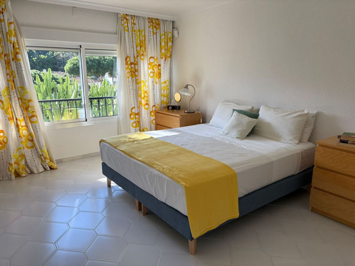 Image No.27-3 Bed Semi-Detached for sale