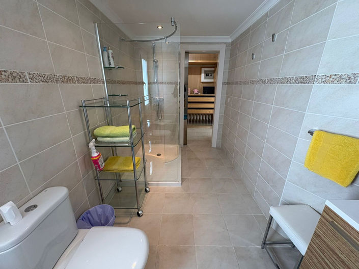 Image No.30-3 Bed Semi-Detached for sale