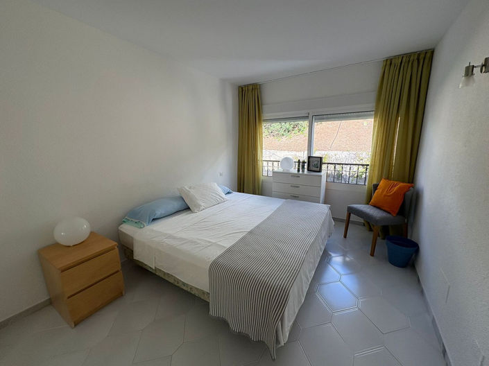 Image No.33-3 Bed Semi-Detached for sale