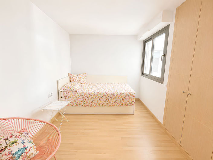 Image No.18-5 Bed Apartment for sale