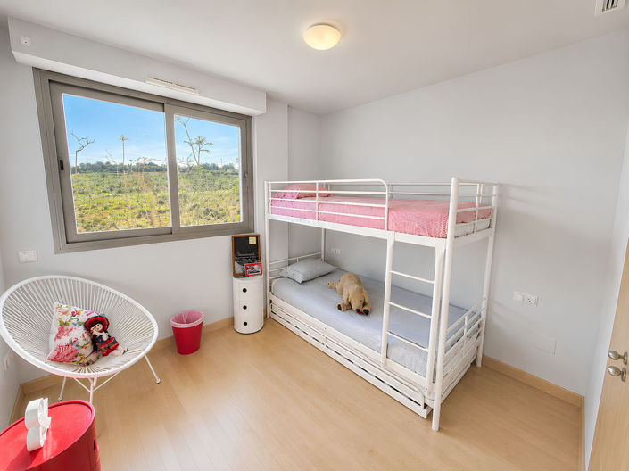 Image No.20-5 Bed Apartment for sale