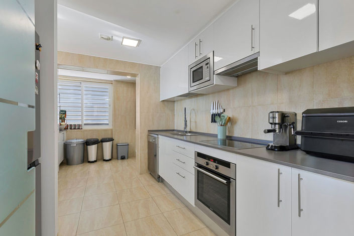 Image No.11-5 Bed Apartment for sale