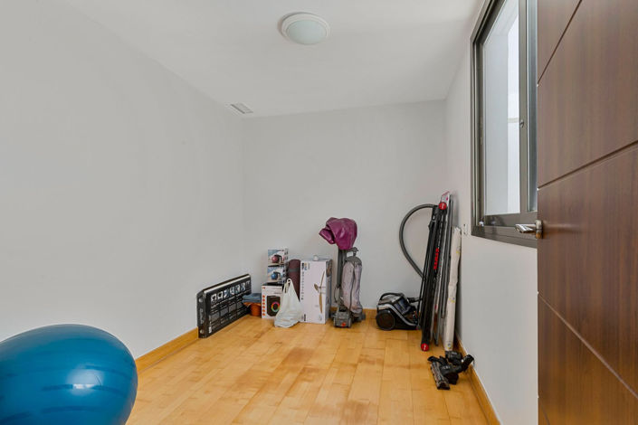 Image No.17-5 Bed Apartment for sale