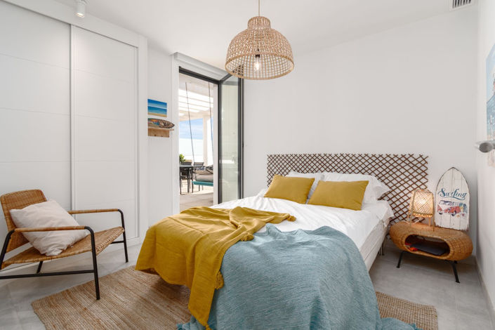 Image No.18-3 Bed Apartment for sale