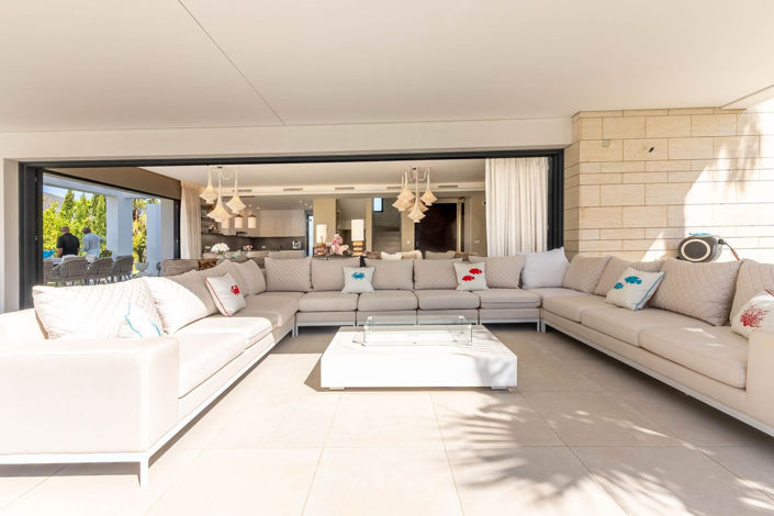 Image No.16-7 Bed Villa for sale