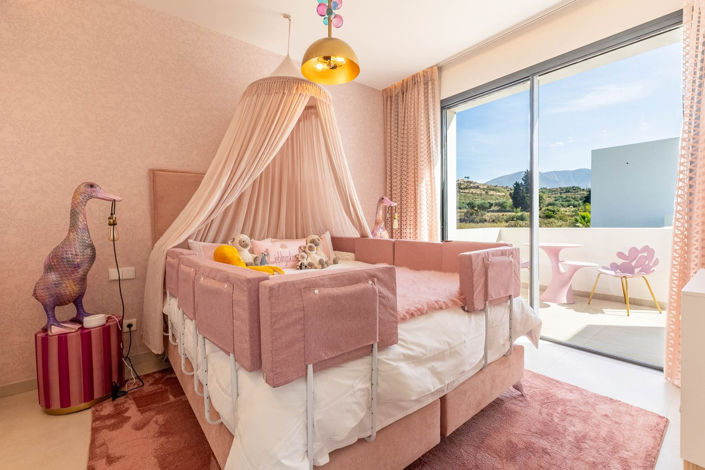 Image No.37-7 Bed Villa for sale