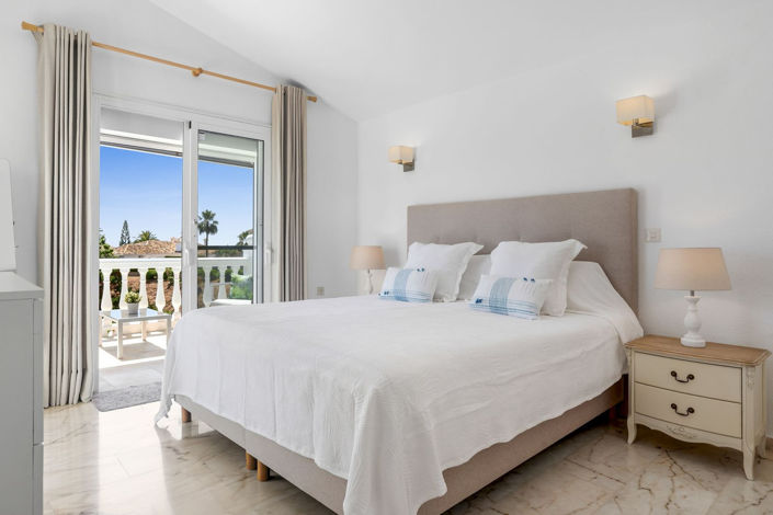 Image No.16-3 Bed Villa for sale