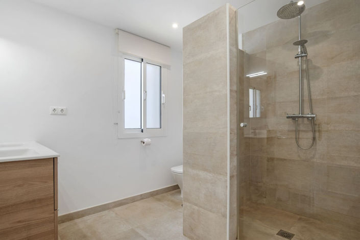 Image No.22-3 Bed Villa for sale