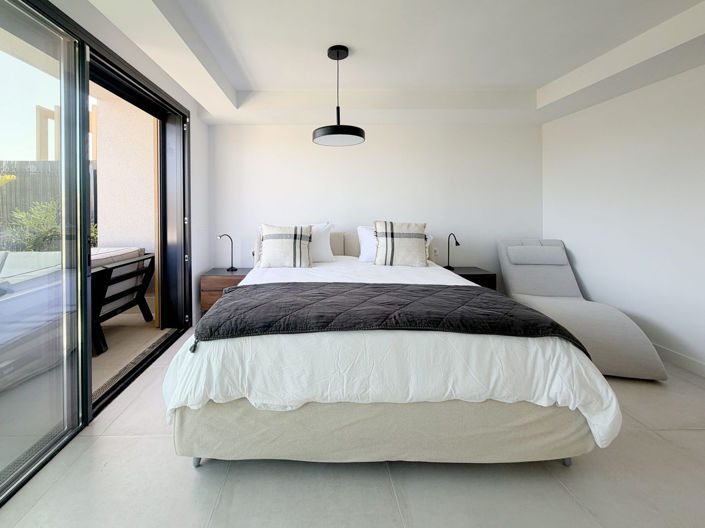 Image No.23-3 Bed Townhouse for sale