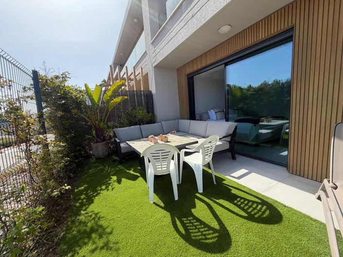 Image No.26-3 Bed Townhouse for sale