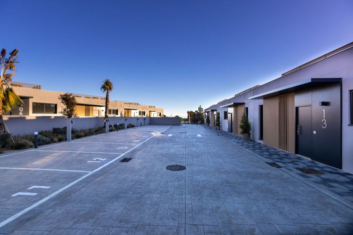 Image No.37-3 Bed Townhouse for sale