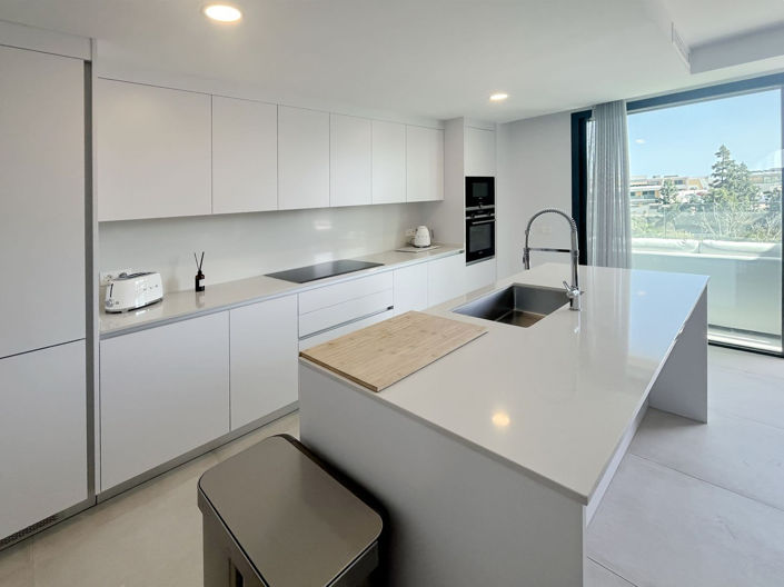 Image No.4-3 Bed Townhouse for sale