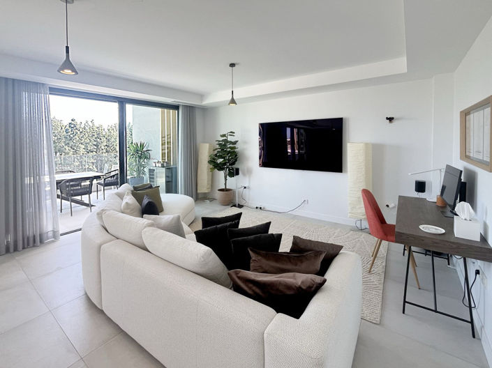 Image No.8-3 Bed Townhouse for sale