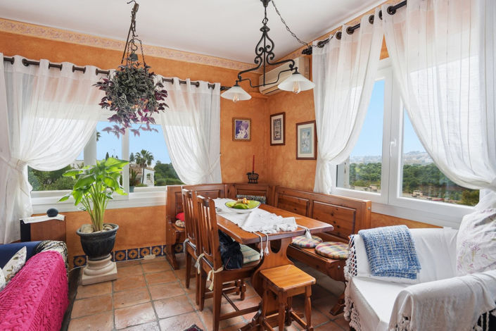 Image No.12-3 Bed Villa for sale