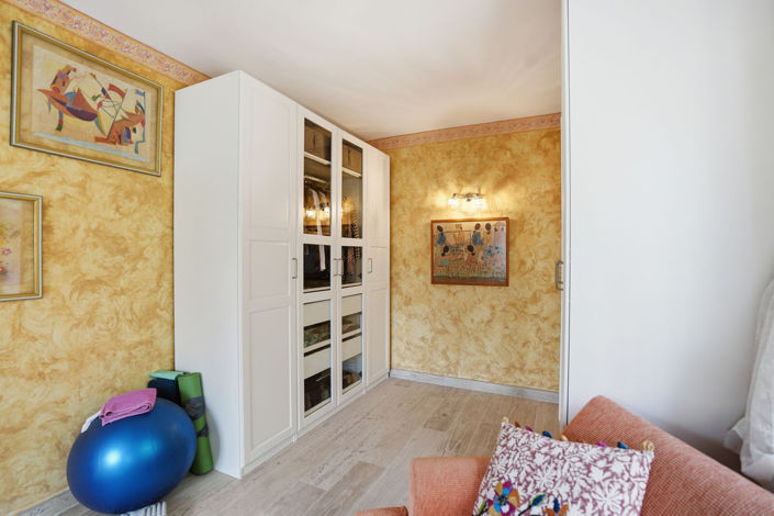 Image No.19-3 Bed Villa for sale