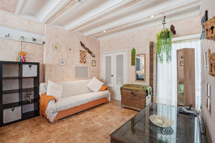 Image No.24-3 Bed Villa for sale